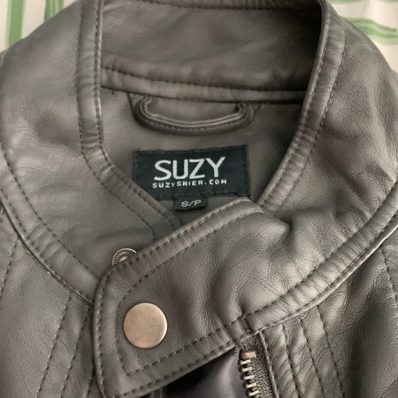 Leather jacket, perfect for street wear - Picture 2 of 3